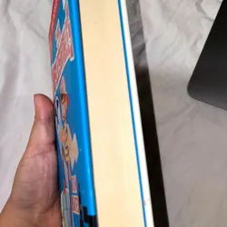 Ngoại văn teen James Patterson - The Unflushables 732580