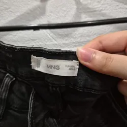 Quần jeans dài nam MNG (sz L) chính hãng (đã qua sử dụng) 738195