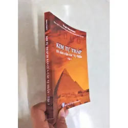 Sách: Kim tự tháp – di sản của các vị thần tập 1 Tác giả: Valery Uvarov