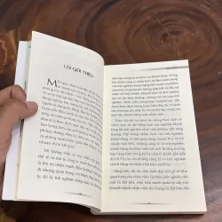 II Sách Kỹ Năng: Dẫn Dắt Một Bầy Sói Hay Chăn Một Đàn Cừu - Tiffani Bova - 2025 1001701