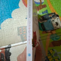 Một đóa hồng không đỏ cũng chẳng bạch 999833