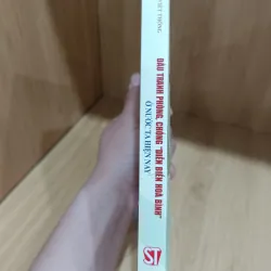 Đấu tranh chống diễn biến hòa bình  1031720
