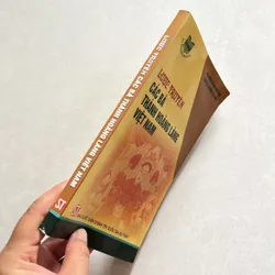 Lược truyện các bà thành hoàng Việt Nam 624341