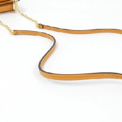 Salvatore Ferragamo 22 0381 Ốp điện thoại 628102