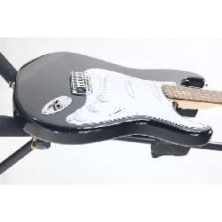 ＦＥＲＮＡＮＤＥＳ ＬＥ－１Ｚ ２０２４ ３Ｓ ＢＬＫ／Ｌ - Hàng hiệu Authentic 878335