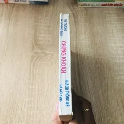 THỊ TRƯỜNG VÀ SỞ GIAO DỊCH  1022553