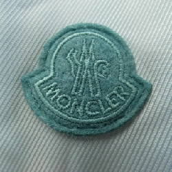 Áo khoác lông vũ MONCLER 642979