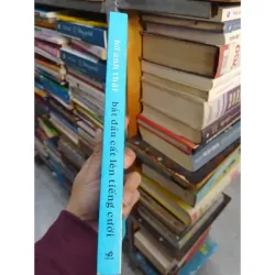 Sách: combo 2 cuốn Hồ Anh Thái: Bắt đầu cất lên tiếng cười + Dấu về gió xoá 931776