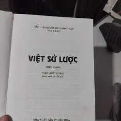 Việt sử lược GS Trần Quốc Vượng dịch  1021832
