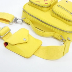 Túi đeo chéo tiện ích M58652 của Louis Vuitton 609204