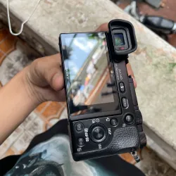 body sony a6000 kèm 1 pin 1 sạc dây đeo 607319