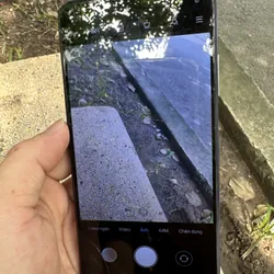 Redmi K30 4G như hình viên trầy hơi xấu cấu hình mạnh chơi game mượt  563779