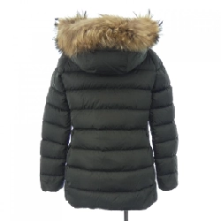 Áo khoác lông vũ MONCLER 638183