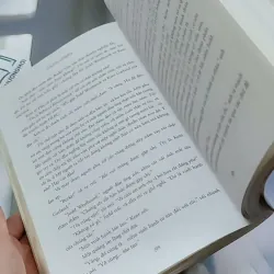 Tín Đồ Shopping Oanh Tạc Manhattan - Sophie Kinsella 744776