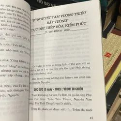 KỂ CHUYỆN CÁC ĐỜI VUA NHÀ NGUYỄN (XB 2007) 707997