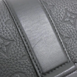 Túi đeo chéo Louis Vuitton Trillon Monogram S-Cape M23741 613183