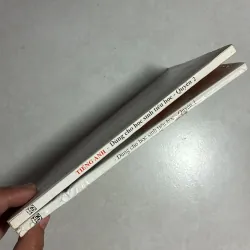 Tiếng Anh dùng cho học sinh tiểu học (2 quyển) - 2004s 784026