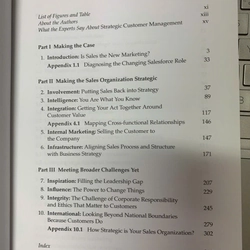 STRATEGIC CUSTOMER MANAGEMENT - PIERCY & LANE 531835
