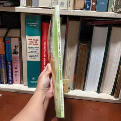 II Nhạc Cụ: Phương Pháp Học Modern Guitar (Tập 1) - Sơn Hồng Vỹ - 2005 781586