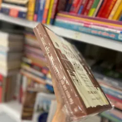 Những Người Gần Như Hoàn Hảo - Michael Booth 561697