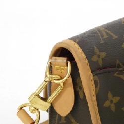 Túi xách vai Louis Vuitton Monogram Diane PM M46049 609921