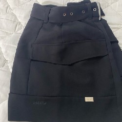Chân váy local brand SSSTUTTER như mới 16080