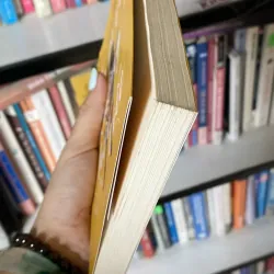 Tuổi trẻ không hối tiếc, Huyền Chip, Mới 80% (KimT) 928233