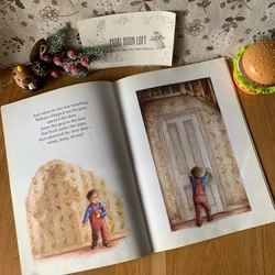 Sách tranh The Bear Under the Stairs, Used, Picture Book For Kids 442998