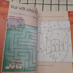 Sách tư duy màu BRAIN QUEST Workbooks K. Tg Lisa Trumbauer. Cho bé 6 t 689677