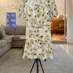 Váy hoa 2 hand độ mới cao 568613