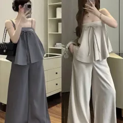 Trang phục dạo phố nữ bộ suit quần ống rộng, áo cúp ngực, màu trung tính