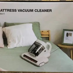 Máy hút bụi giường nệm LocknLock 300W, 0.5L - Màu ngà - ENV818IVY 731359