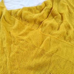 Khăn choàng cổ bằng len màu vàng đồng 10753