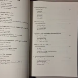 Robert Greene - The Laws of Human Nature 933915