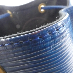 Túi xách vai Louis Vuitton Epi Noe M44005 - Hàng hiệu Chính hãng 767511