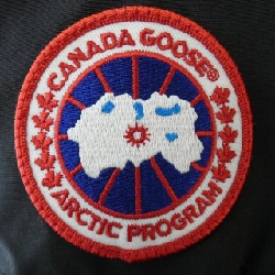 Áo khoác lông vũ Canada Goose 3804MA Macmillan - Hàng hiệu Chính hãng 892205
