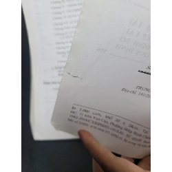 Pháp luật về môi giới đầu tư kinh doanh bất động sản nhà ở và đất đai mới 70% bẩn bìa, có vệt nước, tróc gáy, rách trang nhẹ 2018 Nguyễn Thị Phương HCM2205 GIÁO TRÌNH, CHUYÊN MÔN 919945