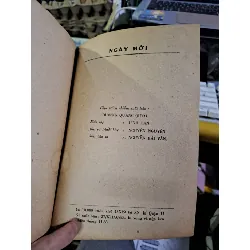 Ngày mới Thạch Lam mới 70% ố 1988 Văn học Việt Nam HCM1709 559935