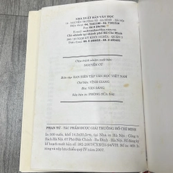 Phan tứ tác phẩm văn học được giải thưởng hồ chí minh. 3a4 542806