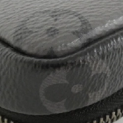 Túi đeo chéo Louis Vuitton Monogram Eclipse Reverse Double Phone Pouch M69534 611758