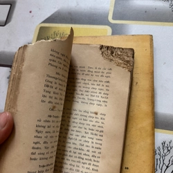 Khổng tử xuân thu tam truyện 528436