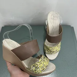 Dép đế xuồng crocs 2hand size w7-37 độ mới cao hình chụp thật