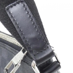 Túi đeo vai Louis Vuitton Damier Graphite Mick PM N41211 610906