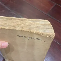 Truyện cổ andecxen tập 1 - xb năm 1986 nxb đà nẵng  1026374