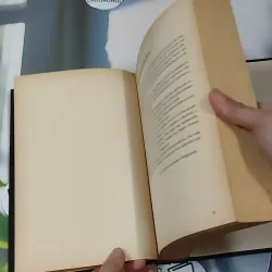 [MIỄN PHÍ BỌC SÁCH] What's in the Bible - Có gì trong Kinh Thánh - R.C. Sproul & Robert Wolgemuth 990352