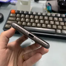 iphone 8 nguyên zin, mới thay pin DL 100%, đẹp 702828