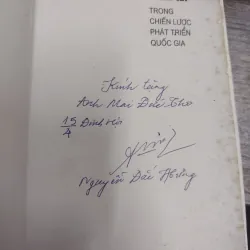 Sách: Nhân tài trong chiến lược phát triển Quốc Gia - Nguyễn Đắc Hưng – Phan Xuân Dũng (A2 577503