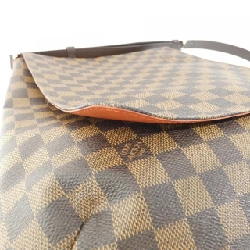 Túi đeo vai Louis Vuitton Damier Musette N51302 613223