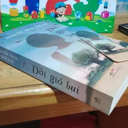 Đời Gió Bụi ----Nguyễn Phan Quế Mai 999564