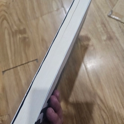 Thiên tài bên trái, kẻ điên bên phải
90k 452631